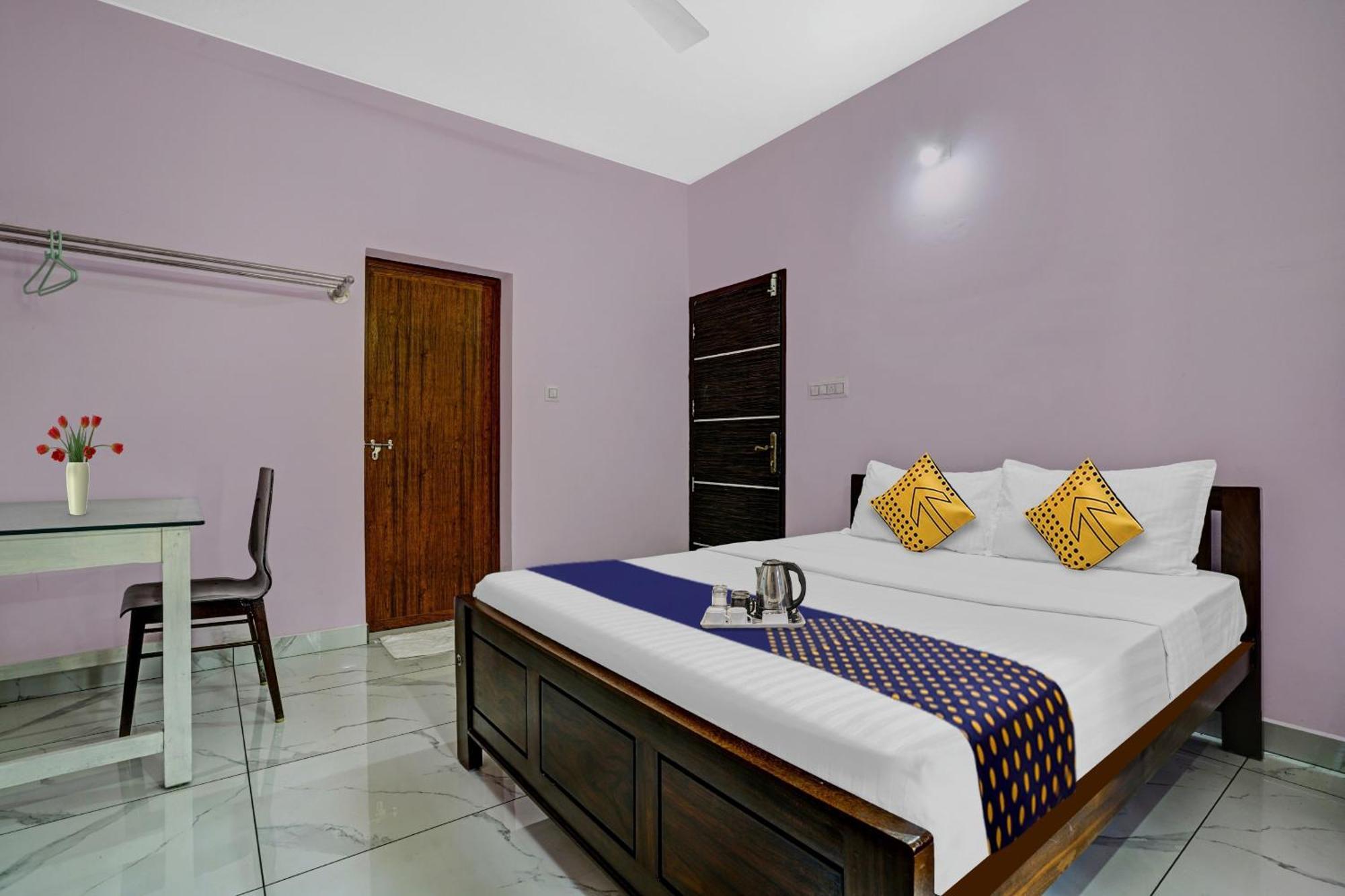 Spot On Shalom Palace Residency Neriyamangalam Kültér fotó